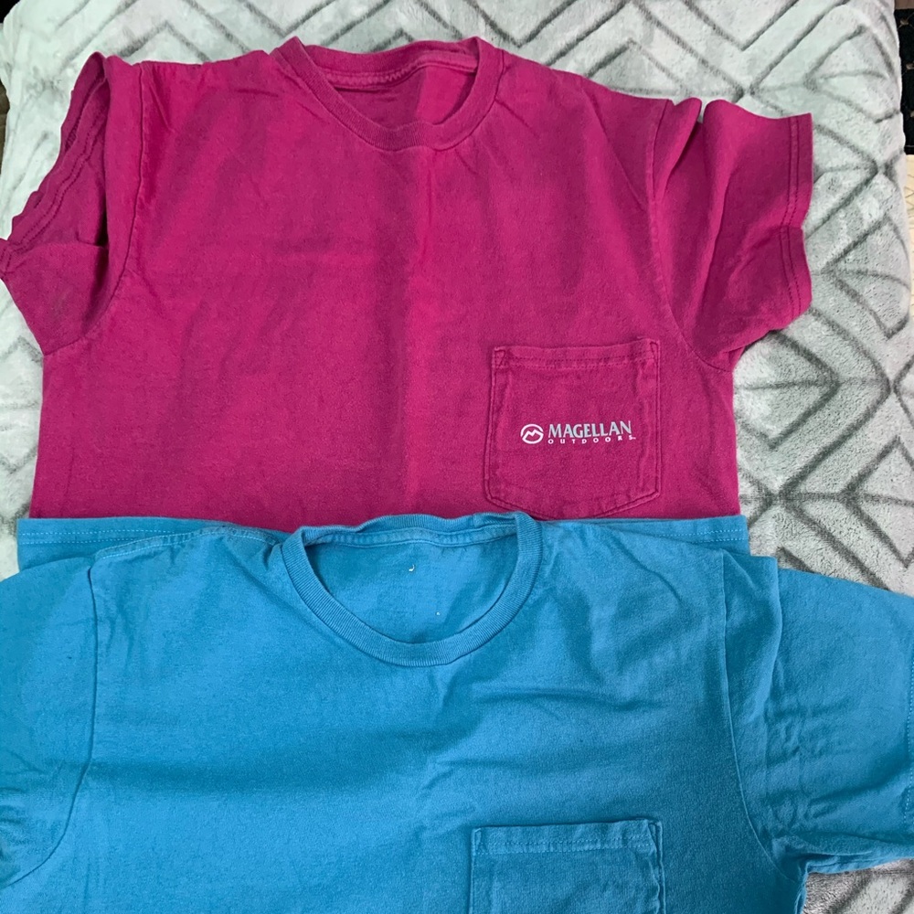 2 women’s Magellan tshirts
